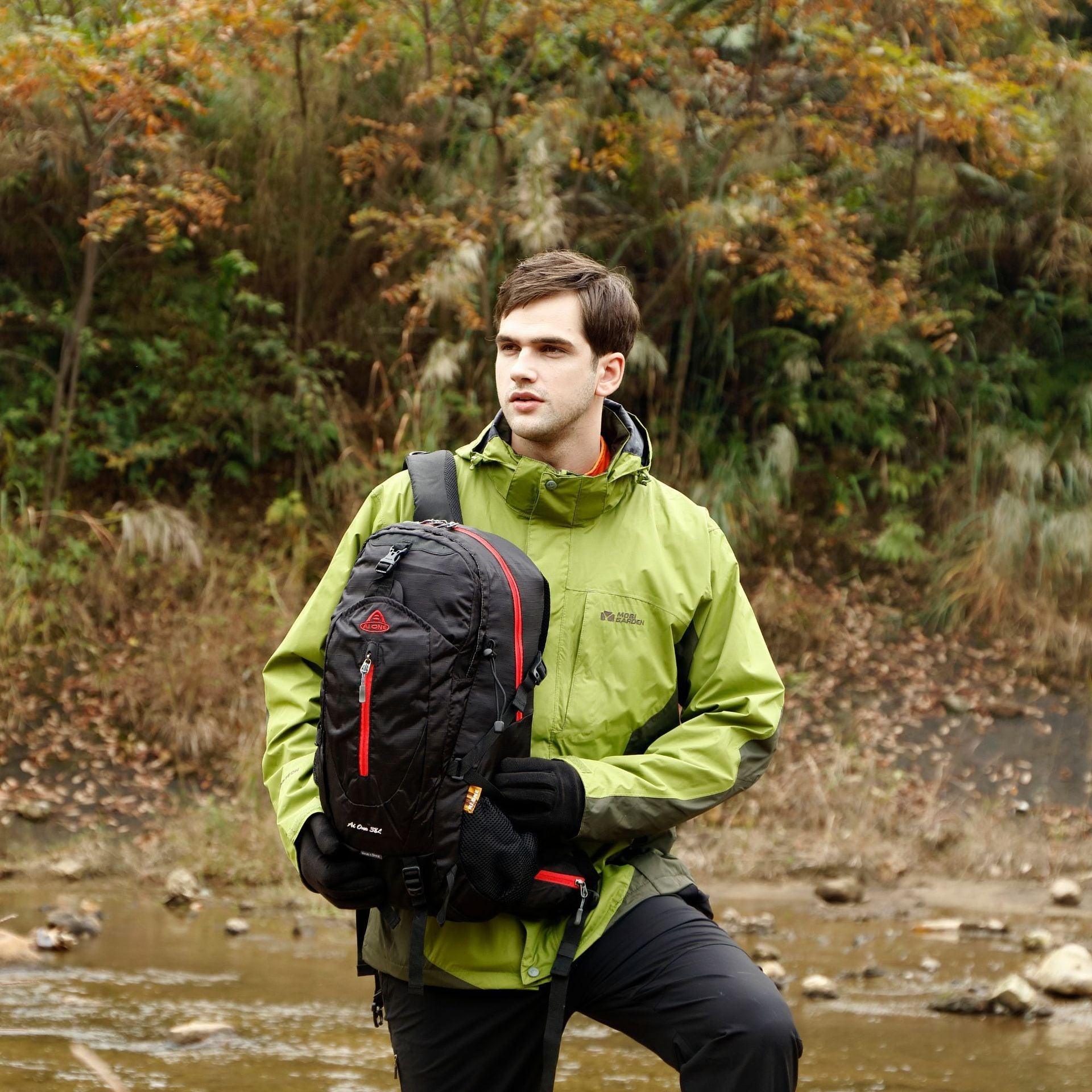 Outdoor Mountaineering Hiking Leisure Nylon Backpack